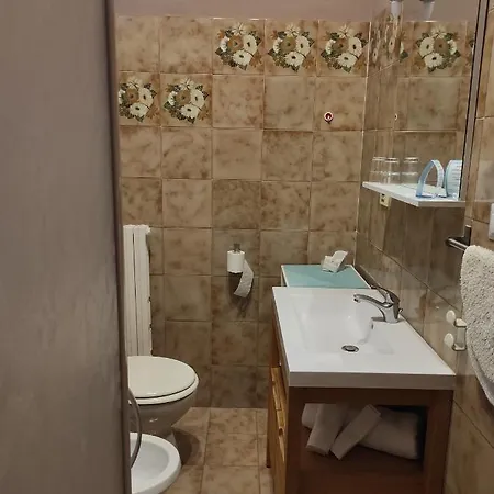 Residenza Leonardo פלקונרה מריטימה