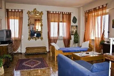 Residenza Leonardo Aparthotel 3*