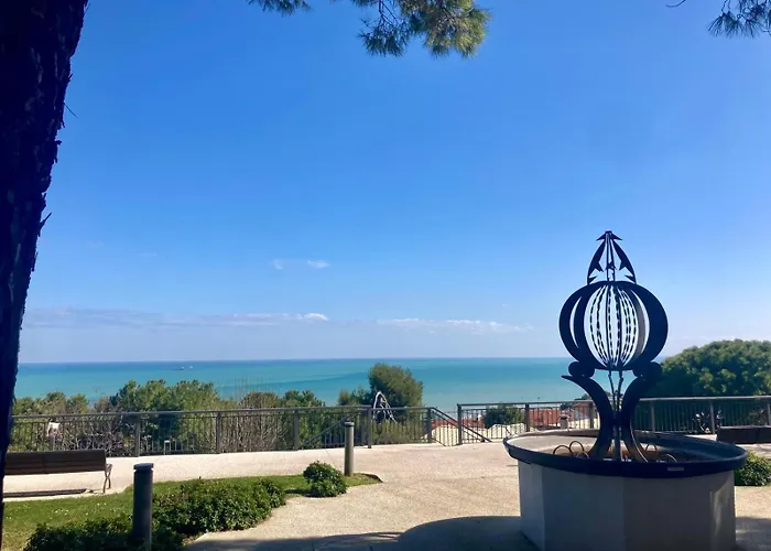 Residenza Leonardo Falconara Marittima