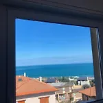 Residenza Leonardo アパートホテル