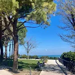Residenza Leonardo 3* ファルコナーラ・マリッティマ