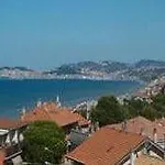アパートホテル Residenza Leonardo 3*