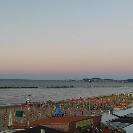 Residenza Leonardo Aparthotel 3*